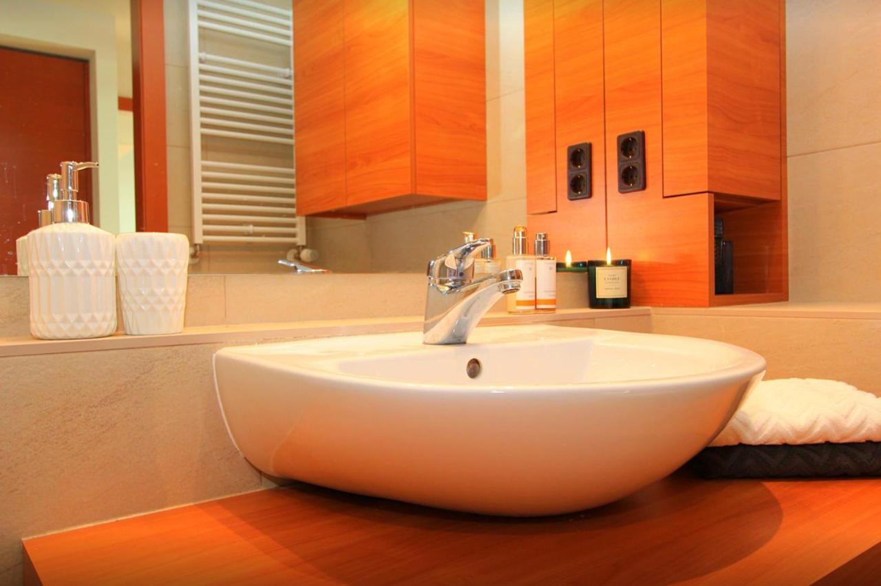 Appartement Luxury Space At The Best Address In Bratislava Extérieur photo